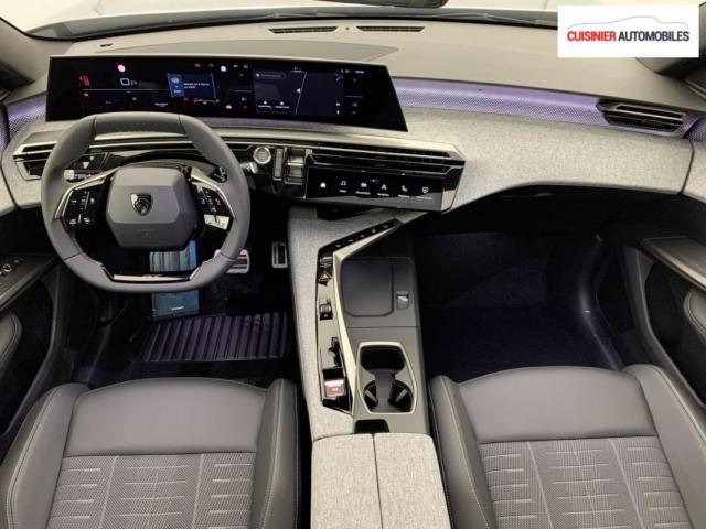 Peugeot 3008 image 2