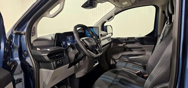 Ford Transit Custom image 6