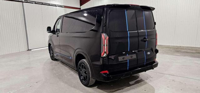Ford Transit Custom image 6