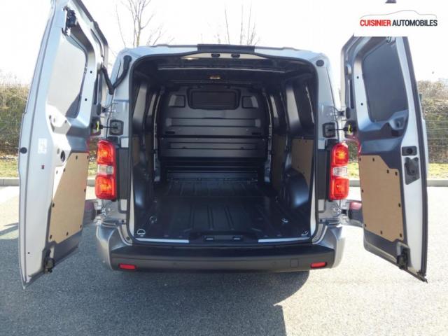 Citroen Jumpy image 9