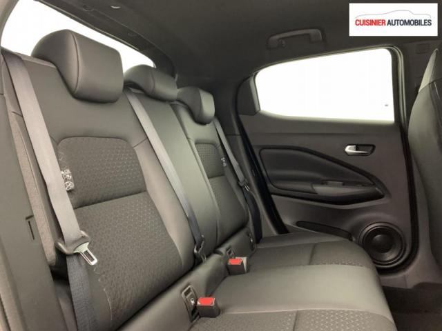 Nissan Juke image 5