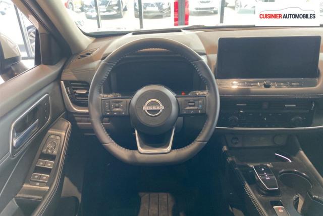 Nissan X-Trail image 2