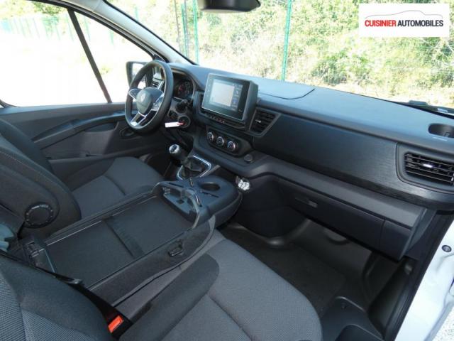 Renault Trafic image 6