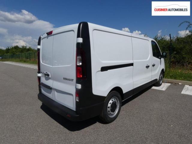 Renault Trafic image 9