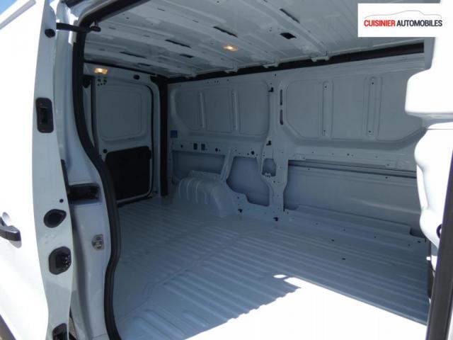 Renault Trafic image 3