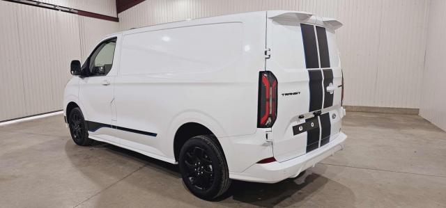 Ford Transit Custom image 7