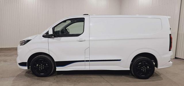 Ford Transit Custom image 2