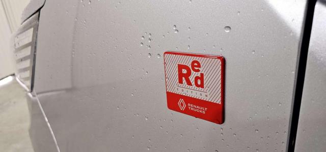 Renault Trafic image 8