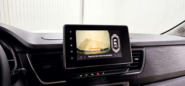 Nissan Primastar image 1