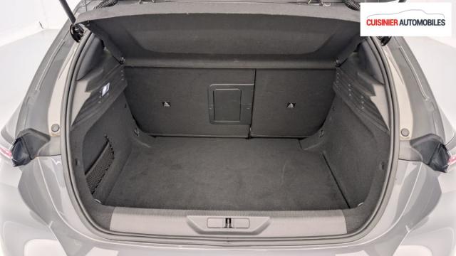 Peugeot 308 image 6