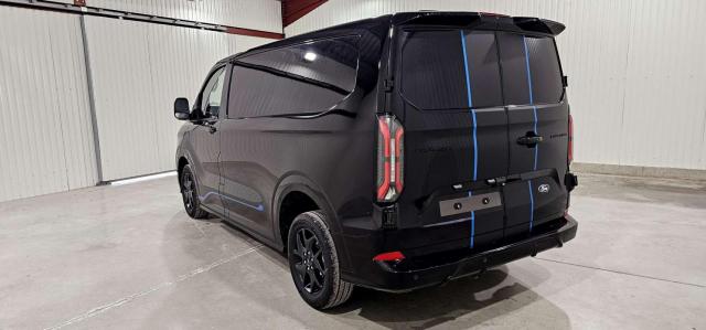 Ford Transit Custom image 5