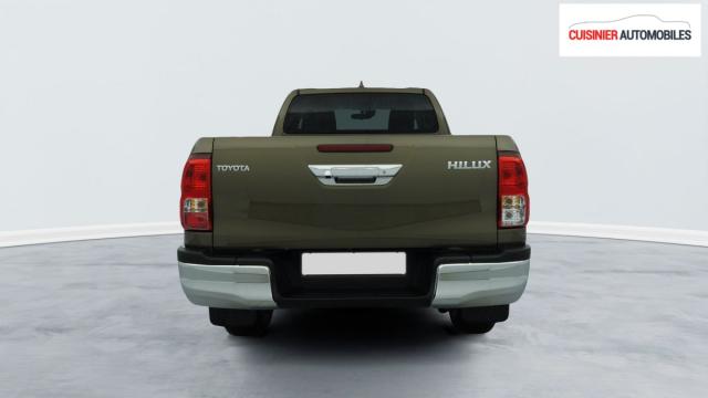 Toyota Hilux image 5