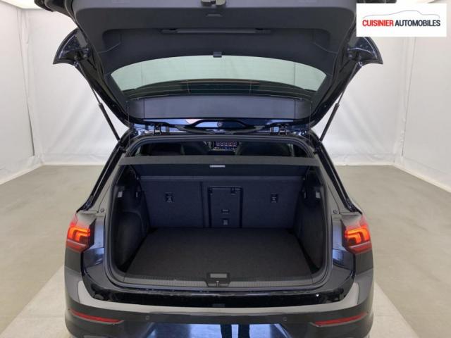 Volkswagen Golf image 6