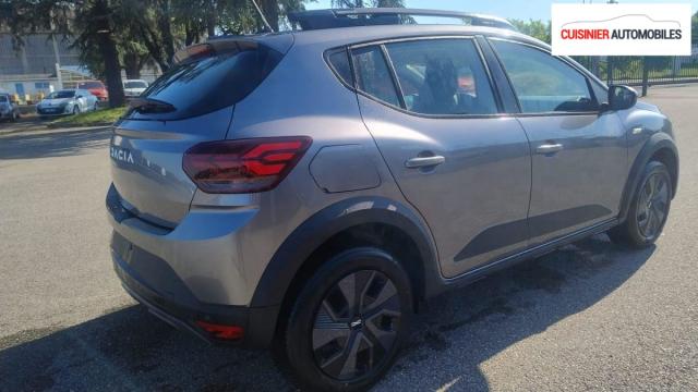 Dacia Sandero image 4