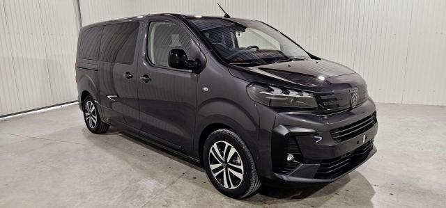 Peugeot Traveller image 6