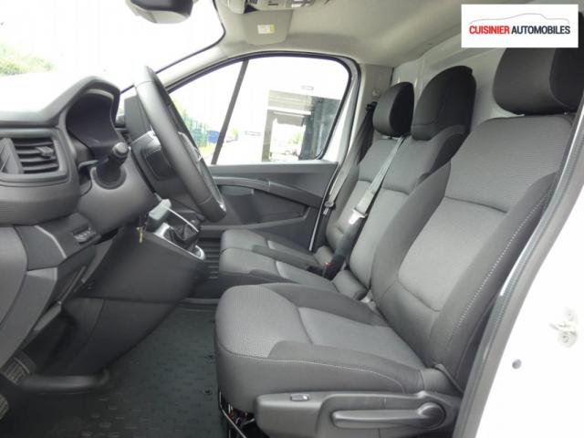 Renault Trafic image 3