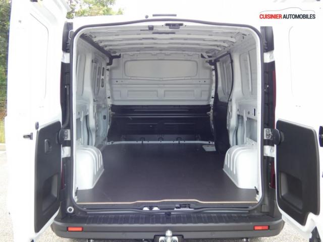 Renault Trafic image 6