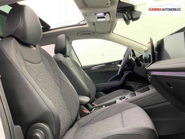 Volkswagen Tiguan image 8