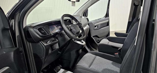 Peugeot Traveller image 4