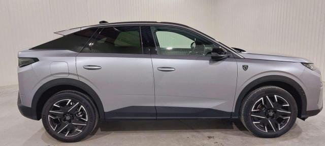 Peugeot 3008 image 3