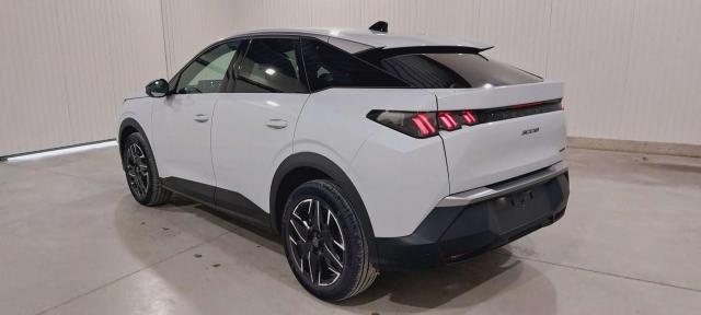 Peugeot 3008 image 2