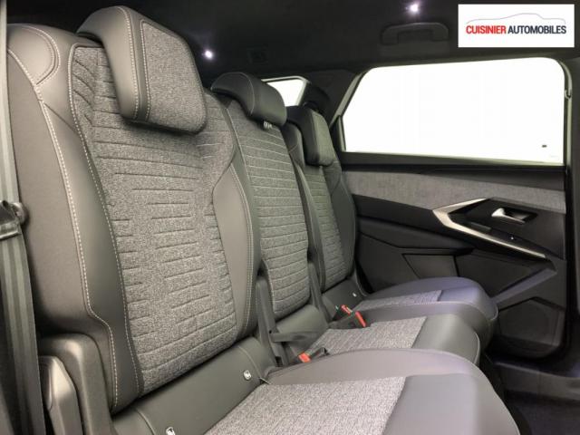 Peugeot 5008 image 2