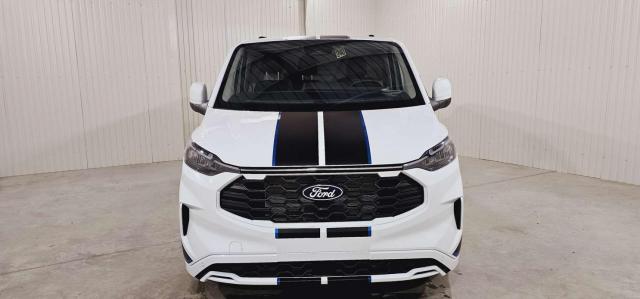 Ford Transit Custom image 6