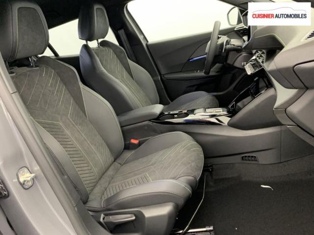 Peugeot 2008 image 4