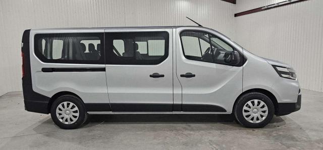 Nissan Primastar image 2