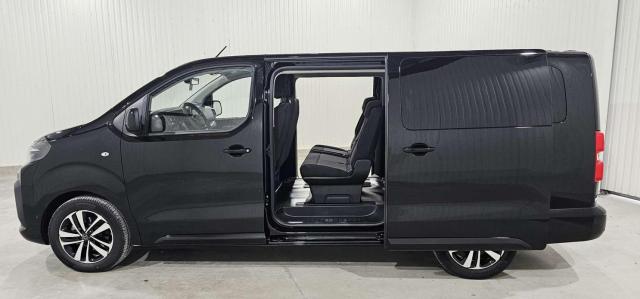 Peugeot Traveller image 6