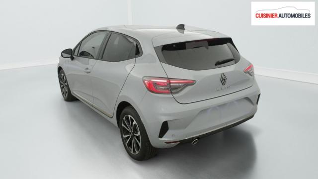 Renault Clio image 9