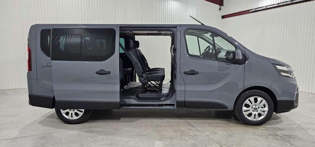 Nissan Primastar image 7