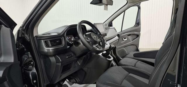 Nissan Primastar image 5
