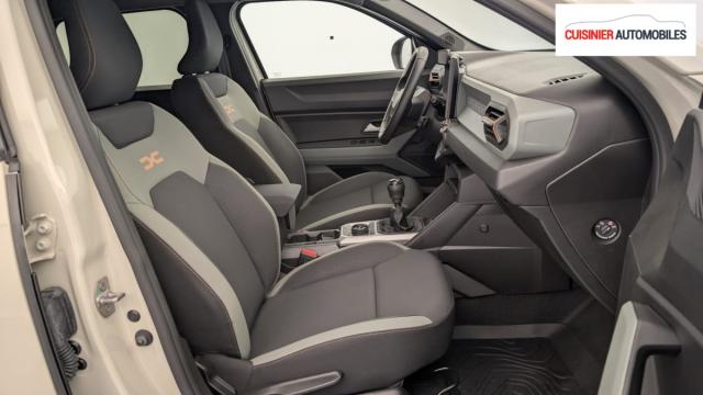 Dacia Duster image 9
