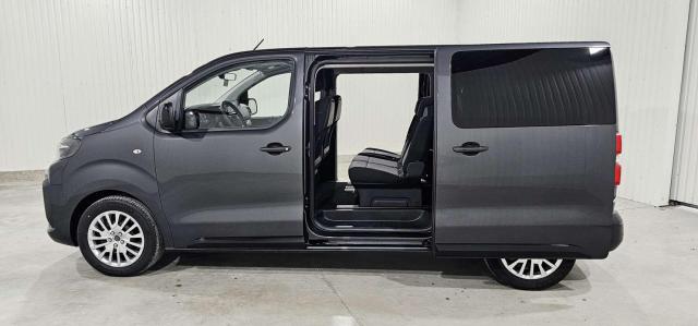 Peugeot Traveller image 8