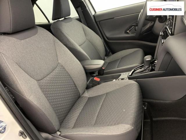 Toyota Yaris Cross image 9