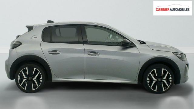 Peugeot 208 image 8