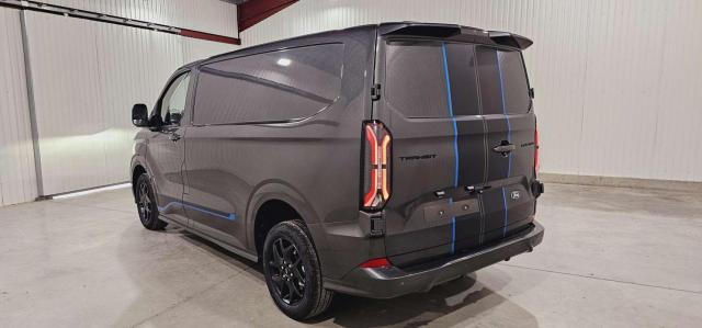 Ford Transit Custom image 3