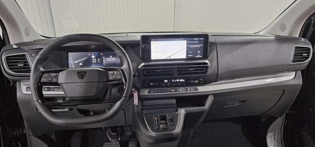 Peugeot Traveller image 7