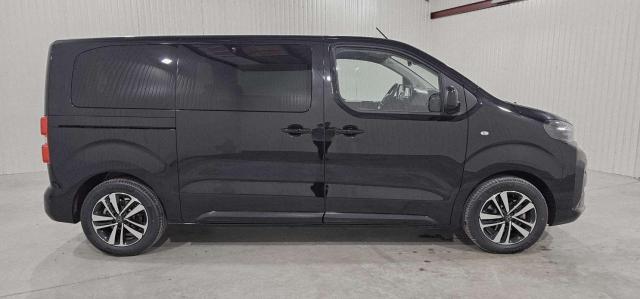 Peugeot Traveller image 4