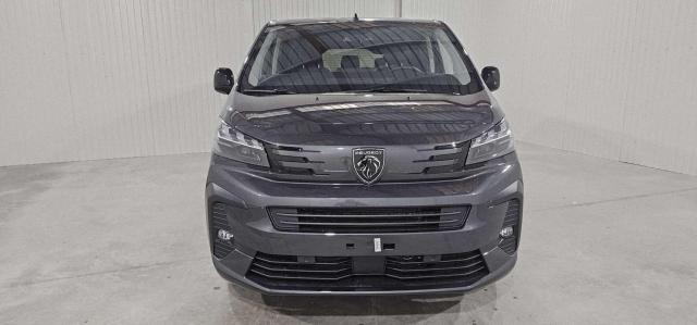 Peugeot Traveller image 6