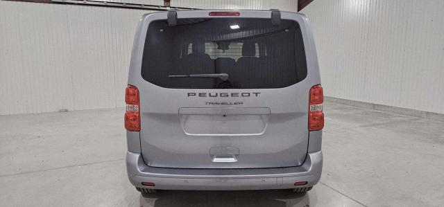 Peugeot Traveller image 9