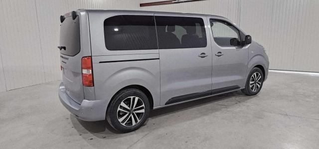 Peugeot Traveller image 4