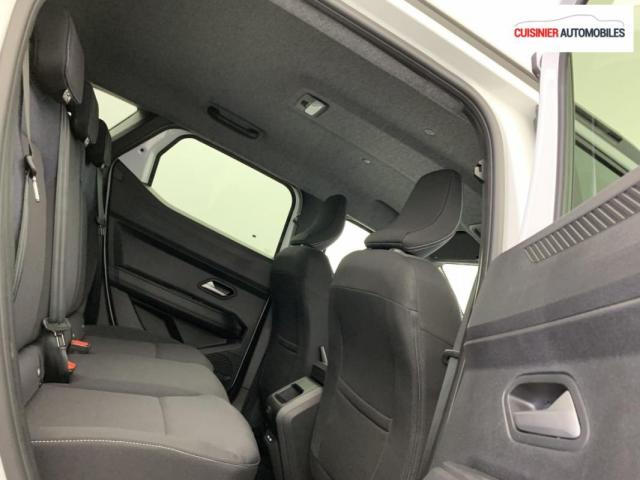 Dacia Duster image 1