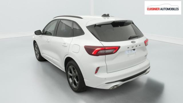 Ford Kuga image 9