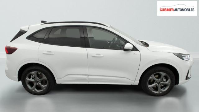 Ford Kuga image 4