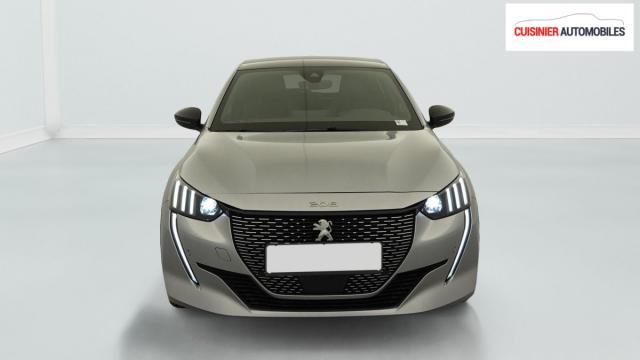 Peugeot 208 image 9