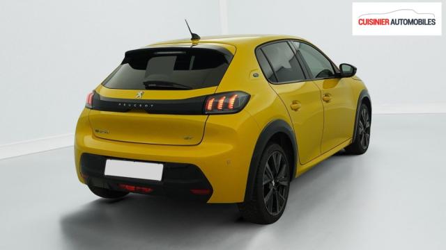 Peugeot 208 image 3