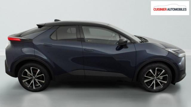 Toyota C-Hr image 8