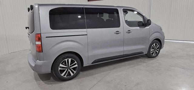 Peugeot Traveller image 7